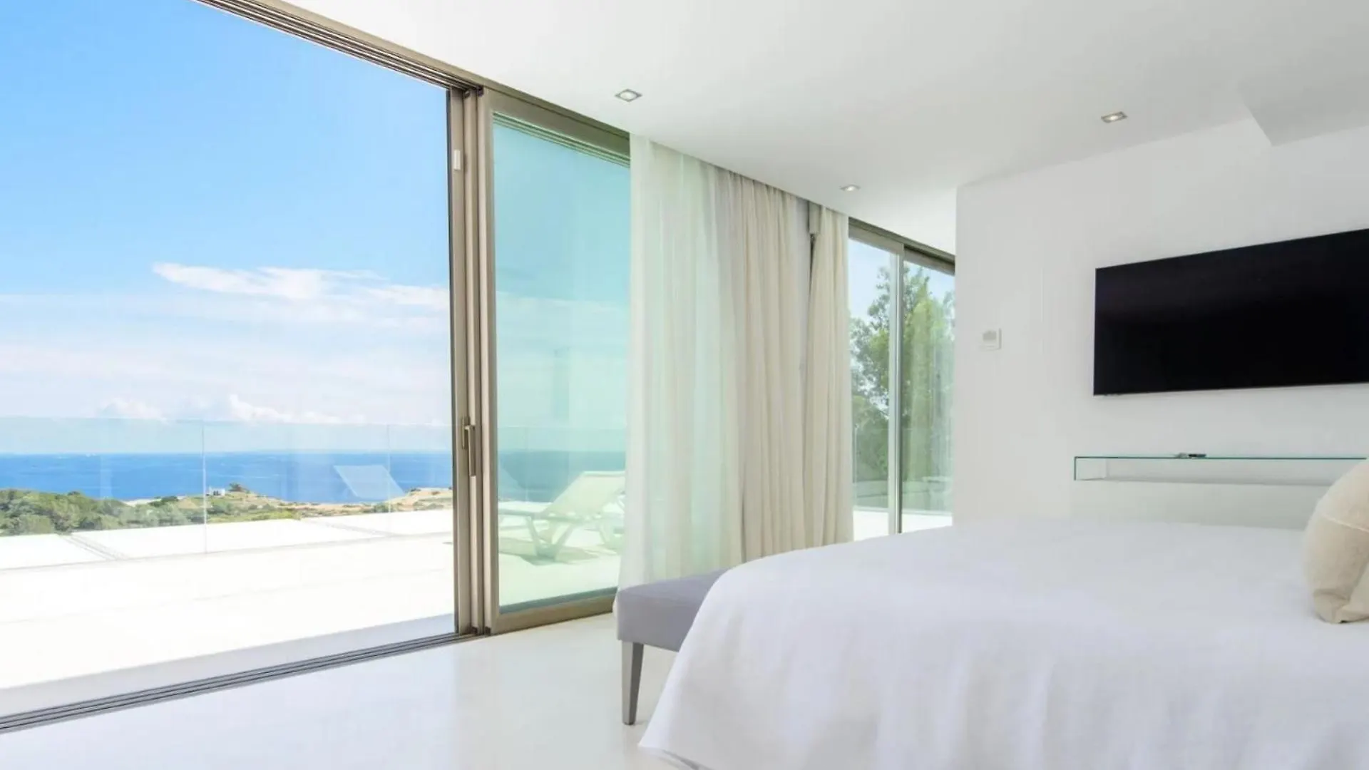 Villa Avinguda Cap Martinet Illes Balears Talamanca